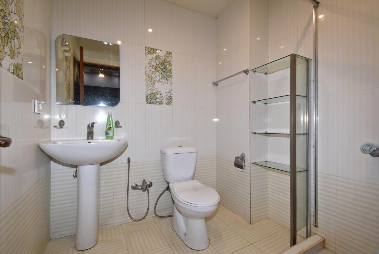 Armenak Apartment No 8, Abovyan Street Jereván Kültér fotó